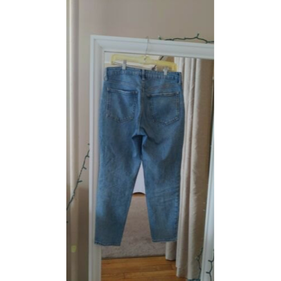 old navy jeans 6 High Rise - Picture 3 of 4